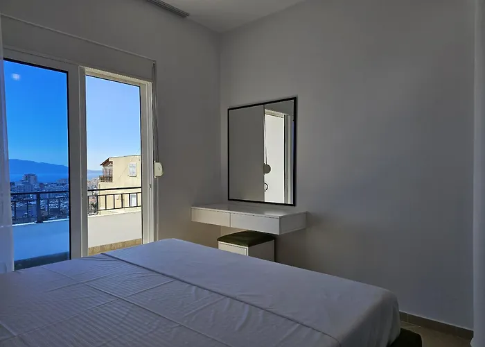 Ionian 304 * Sarandë
